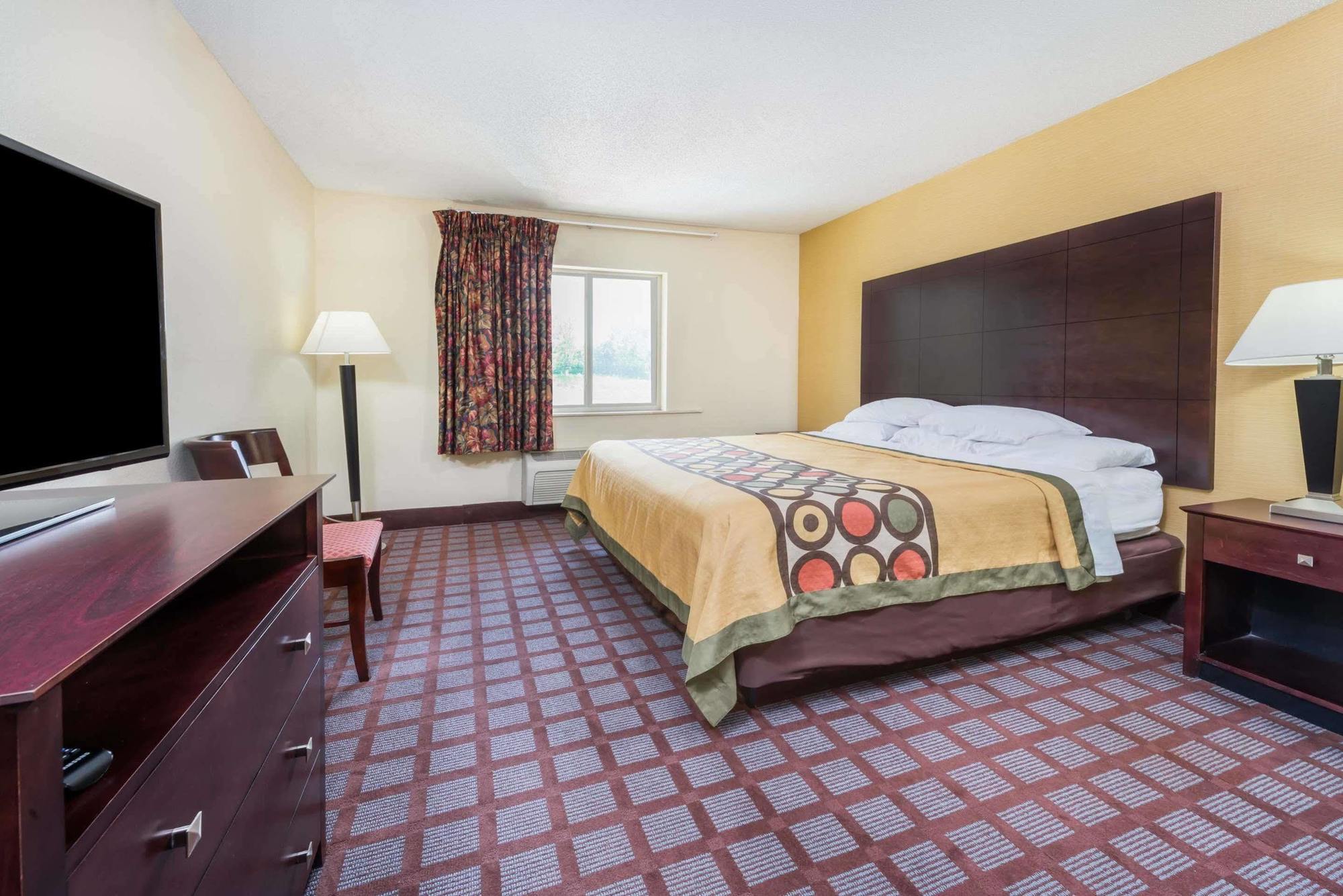 Super 8 By Wyndham Bloomington University Area Exterior photo